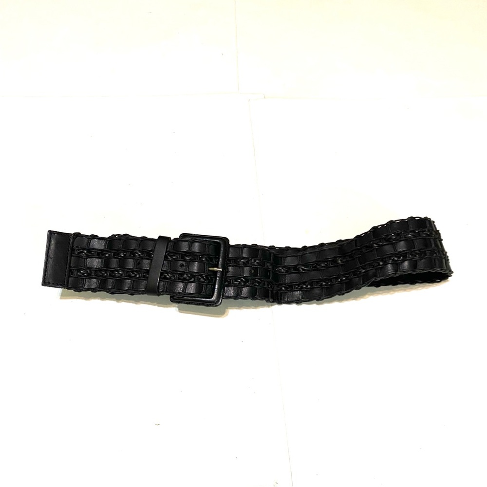 The Limited Black Textured Belt - Picture 4 of 9